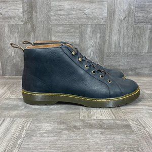 Dr. Martens Cobrug Chukka Boots